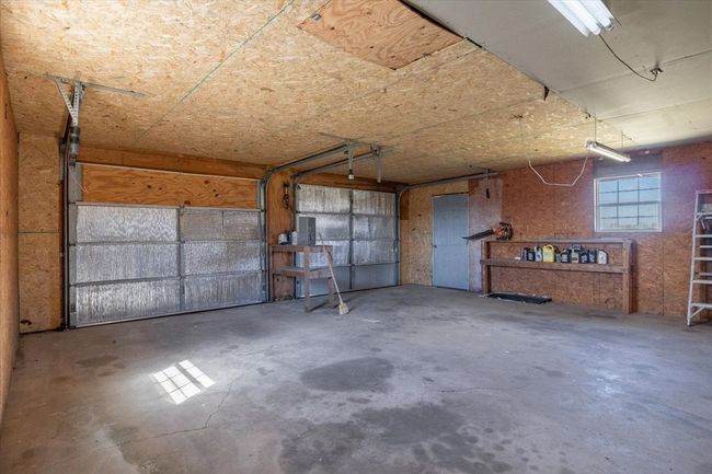 650 Wall Rd, House other with 3 bedrooms, 2 bathrooms and 2 parking in Cunningham TN | Image 33