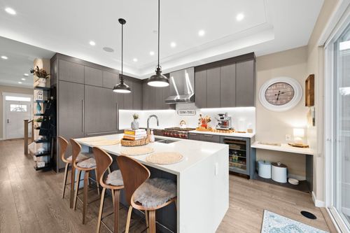 2294 Cormorant Dr, Tsawwassen, BC, V4M0C5 | Card Image