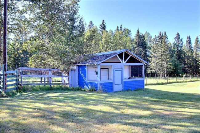 30-5139 27 Highway, Home with 5 bedrooms, 3 bathrooms and 4 parking in Rural Mountain View County AB | Image 38