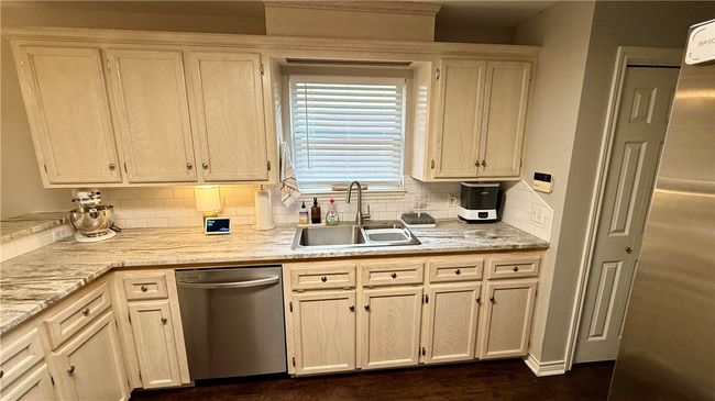 244 Stuttgart Cir, House other with 3 bedrooms, 2 bathrooms and null parking in College Station TX | Image 7