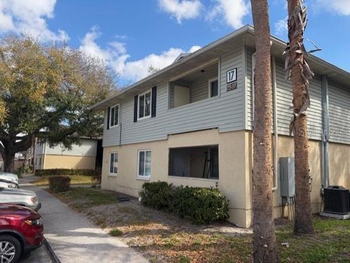 237 Thorn Tree Pl, BRANDON, FL, 33510-4360 | Card Image