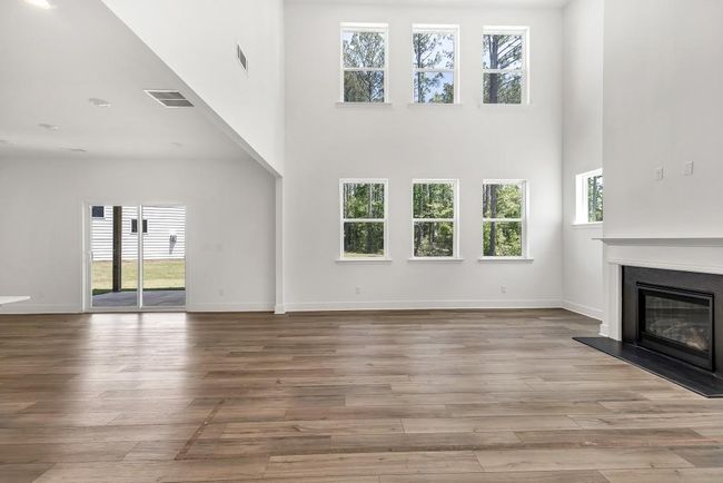 8 Foothills Trl, House other with 5 bedrooms, 4 bathrooms and null parking in Sharpsburg GA | Image 6