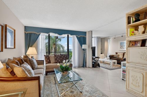 373-7738 Lakeside Blvd, Boca Raton, FL, 33434-6415 | Card Image