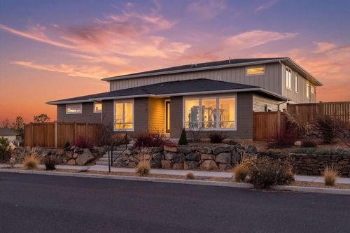 3781 Sw 43rd St, Redmond, OR, 97756-2049 | Card Image