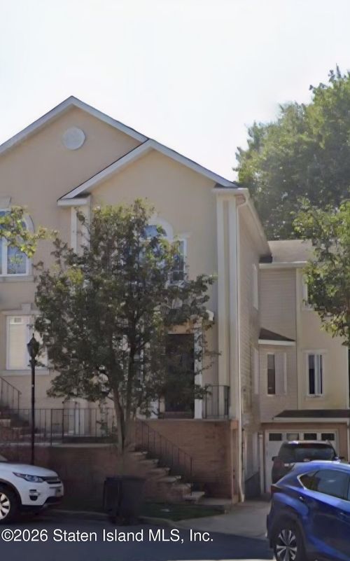 115 Erika Loop, Staten Island, NY, 10312-6660 | Card Image