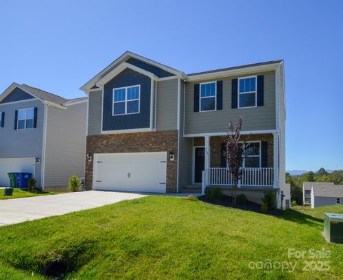 584 Country Oak Dr, Asheville, NC, 28804 | Card Image