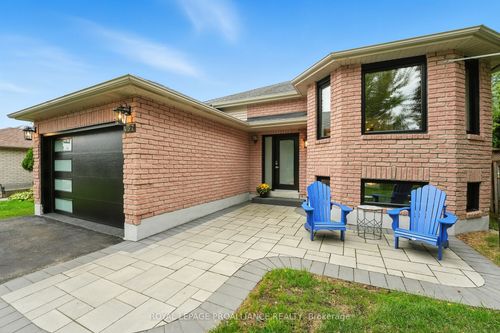 437 Duffy St, Cobourg, ON, K9A5M8 | Card Image