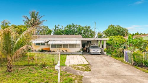 3020 Nw 17th St, Fort Lauderdale, FL, 33311-3247 | Card Image