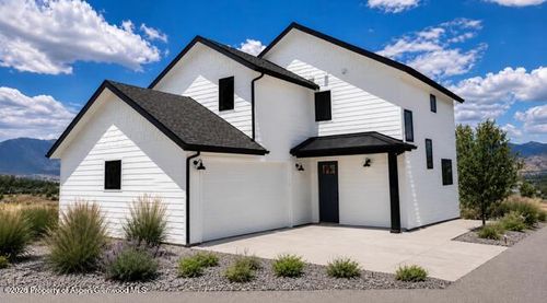 511 Last Chance Drive, Rifle, CO, 81650 | Card Image
