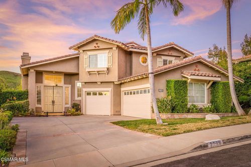 2733 Rocky Point Ct, Thousand Oaks, CA, 91362-4943 | Card Image