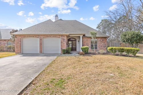 203 Sara Dee Pkwy, Lafayette, LA, 70508-5342 | Card Image
