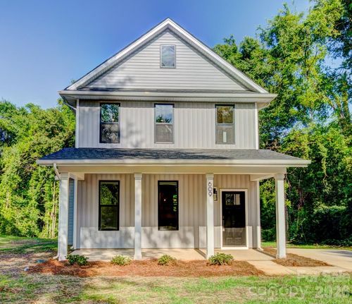 609 Legrand St, Shelby, NC, 28150-5725 | Card Image