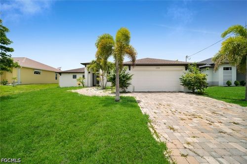 2204 Sw 30th Ter, Cape Coral, FL, 33914-3980 | Card Image