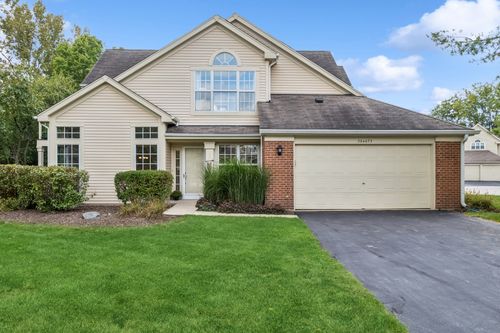 0-30W073 Penny Ln, Warrenville, IL, 60555-1028 | Card Image