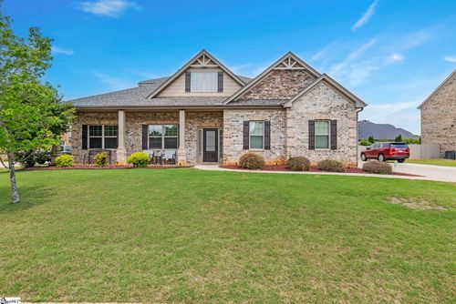 104 Tippecanoe St, Simpsonville, SC, 29680-7715 | Card Image