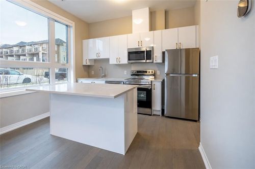106-3285 Carding Mill Trail, Oakville, ON, L6M5P8 | Card Image