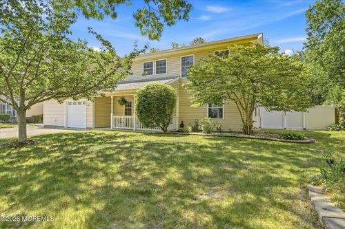 37 Spruce Cir S, Barnegat, NJ, 08005-2037 | Card Image