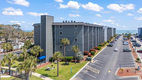 a337-5905 S Kings Hwy, Myrtle Beach, SC, 29575-4967 | Card Image