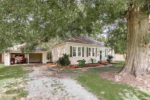 603 W End Dr, New Roads, LA, 70760-2839 | Card Image