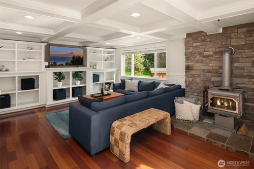 6907 184th Street Se, Snohomish, WA, 98296 | Card Image