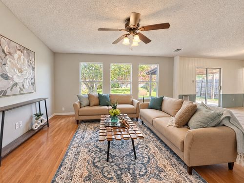 1558 Laurel Hall Ln, Little Elm, TX, 75068-5566 | Card Image