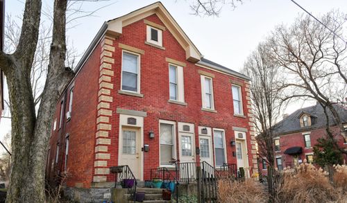 863-865 Oak St, Columbus, OH, 43205-1141 | Card Image