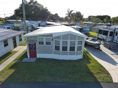 14b-1339 Old Lakeport Rd, Moore Haven, FL, 33471-4984 | Card Image