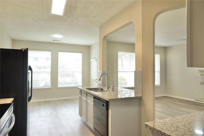 23902 Spring Way Dr, House other with 4 bedrooms, 3 bathrooms and 2 parking in Spring TX | Image 11