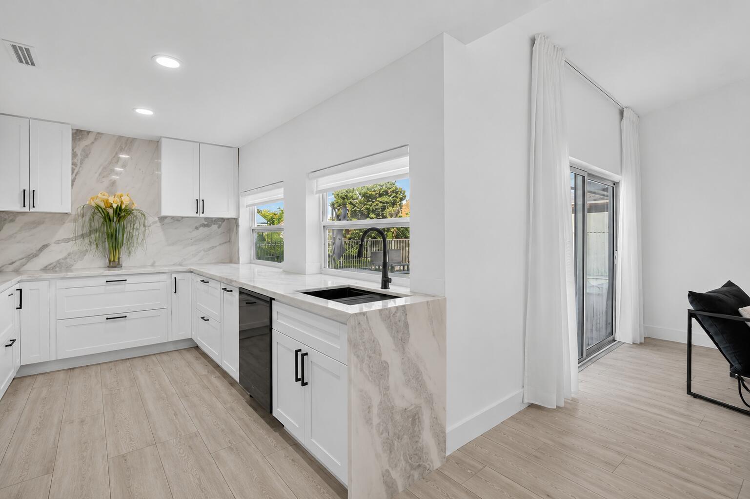 Residential Lease in Weston 2