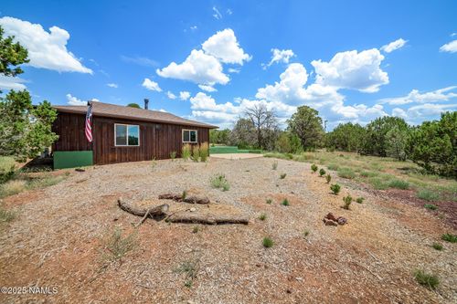 5541 N Juliane Dr, Williams, AZ, 86046-9099 | Card Image