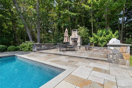 5 Rock Shelter Rd, Waccabuc, NY, 10597-1035 | Card Image