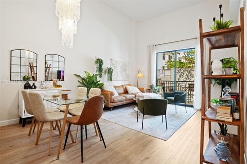 apt-314-8390 Sw 72nd Ave, Miami, FL, 33143-7665 | Card Image