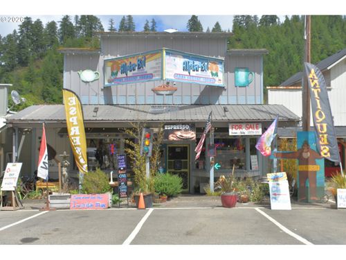 10780 Highway 126, Mapleton, OR, 97453-9626 | Card Image