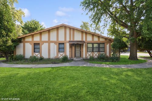19128-19128 Pine Dr, Country Club Hills, IL, 60478-5869 | Card Image