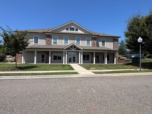 b-221 Osage Ln, Waynesboro, VA, 22980-9309 | Card Image