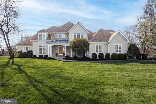 29 Juniper Ct, Carversville, PA, 18913-9708 | Card Image