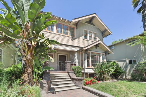 2705 P St, Sacramento, CA, 95816-6403 | Card Image