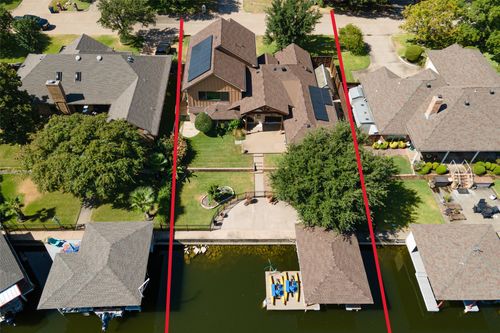 2325 River Rd, Granbury, TX, 76048-2644 | Card Image