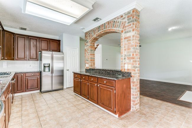 2410 Bowie Ln, House other with 5 bedrooms, 4 bathrooms and null parking in Grapevine TX | Image 12