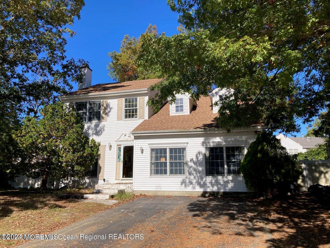 Glen Ct, Barnegat, NJ 08005
