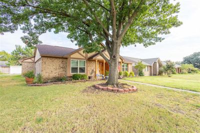 Single story home with a front lawn | Image 3