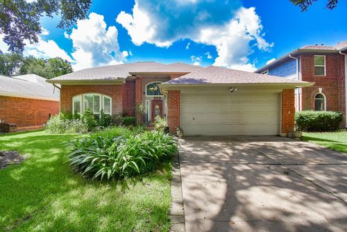 222 High Meadows Dr, Sugar Land, TX, 77479-5109 | Card Image