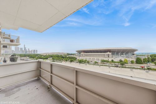 unit-1008-1515 Prairie Ave, Chicago, IL, 60605-3025 | Card Image