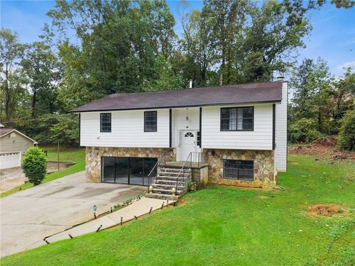 7327 Stream Ct, Riverdale, GA, 30296-1847 | Card Image