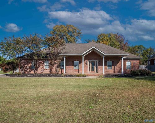 52 Fawn Ridge Drive, Decatur, AL, 35603 | Card Image