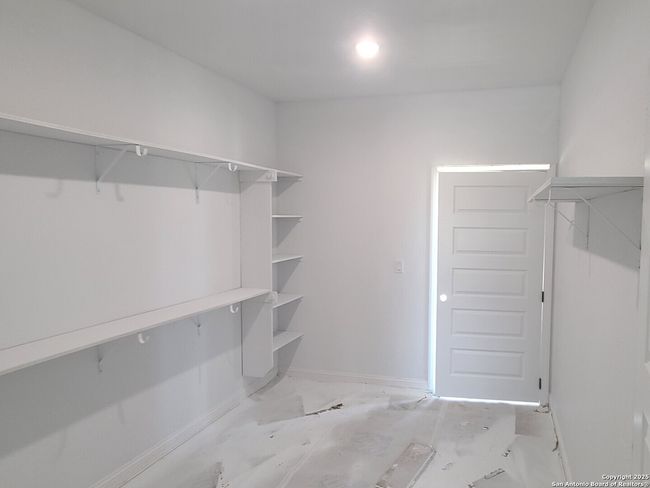 52 Peach Tree Ave, House other with 3 bedrooms, 2 bathrooms and null parking in Poteet TX | Image 16