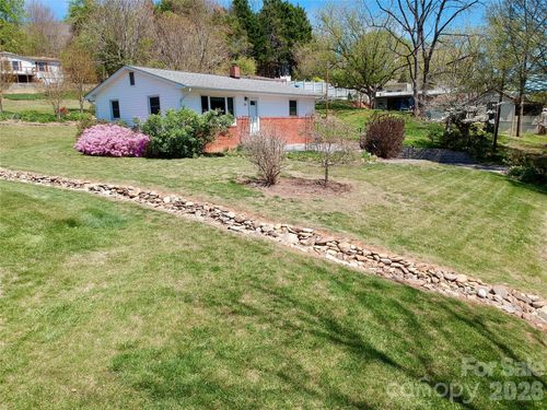 20 Ridge Cross Rd, Asheville, NC, 28805-9277 | Card Image