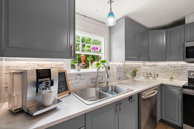 Kitchen | Image 4