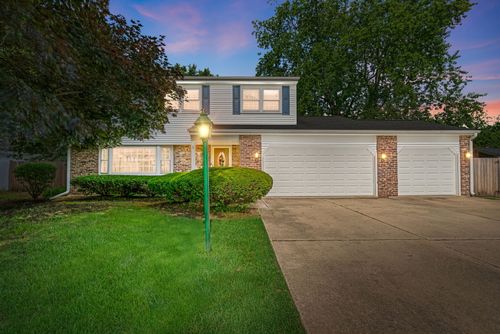 2S054 Orchard Rd, Wheaton, IL, 60189-7358 | Card Image