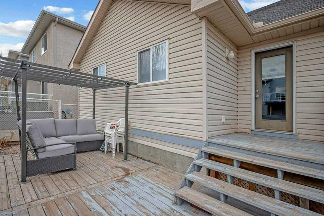 273 Panatella Boulevard Nw, Home with 3 bedrooms, 3 bathrooms and 4 parking in Calgary AB | Image 44